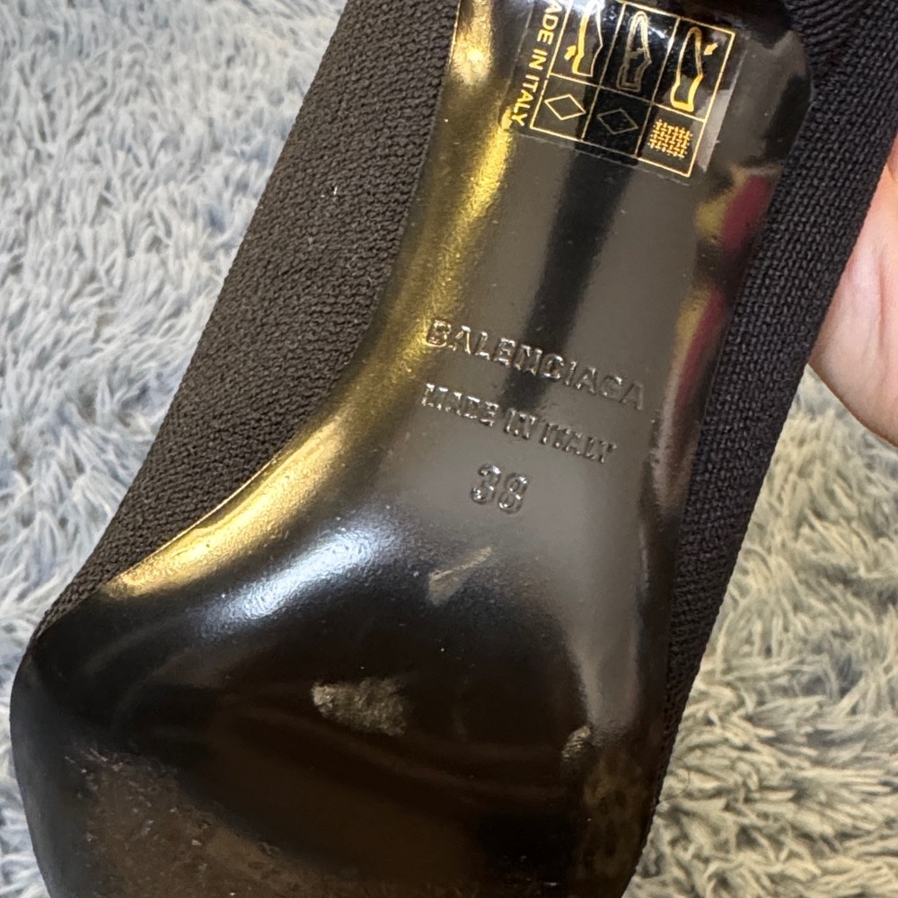 Balenciaga Black Pointed Toe Heels - Picture 5 of 9